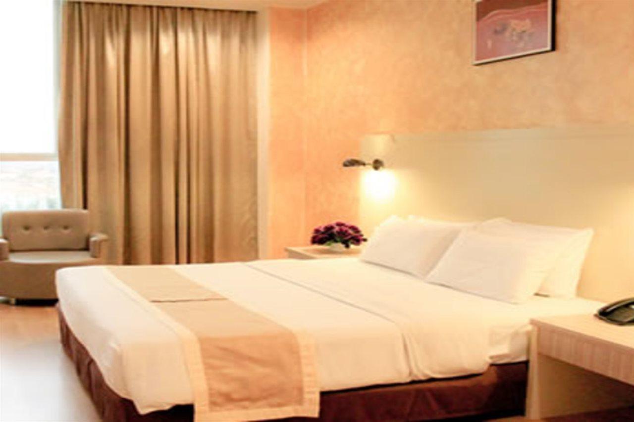 Tower Regency Hotel & Apartments Ipoh Exterior photo