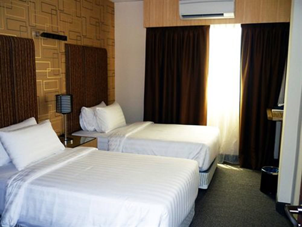 Tower Regency Hotel & Apartments Ipoh Exterior photo